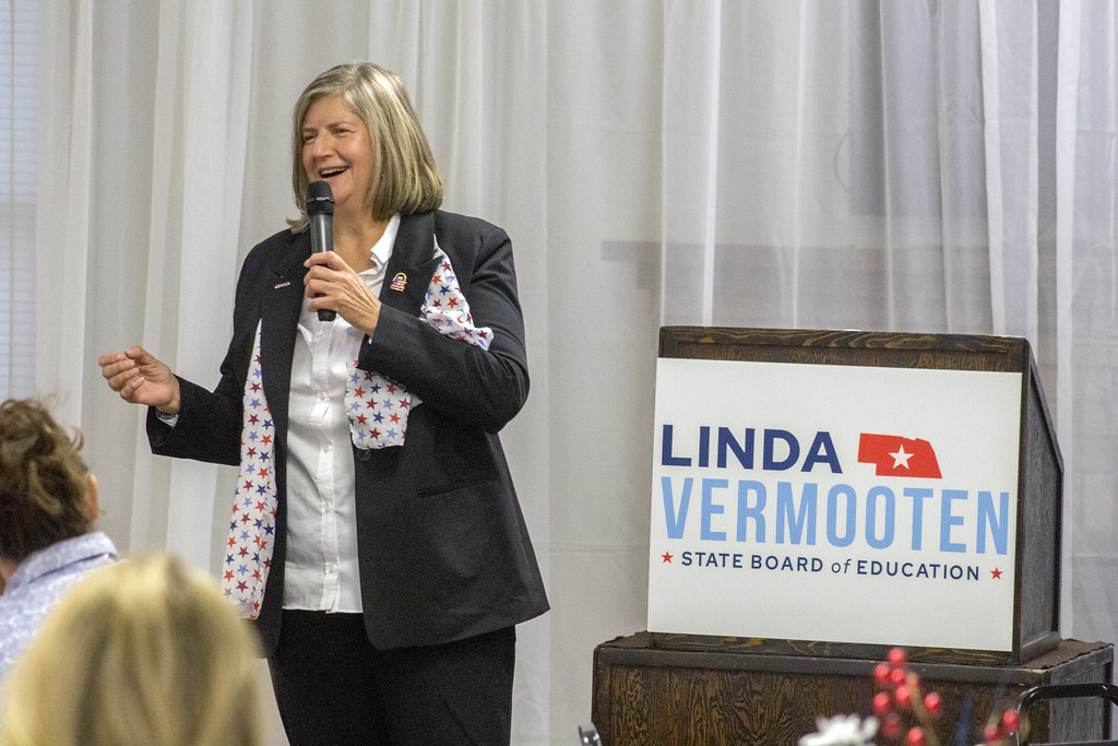 Linda Vermooten kicks off campaign for State Board of Education